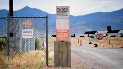 Area 51 Entrada